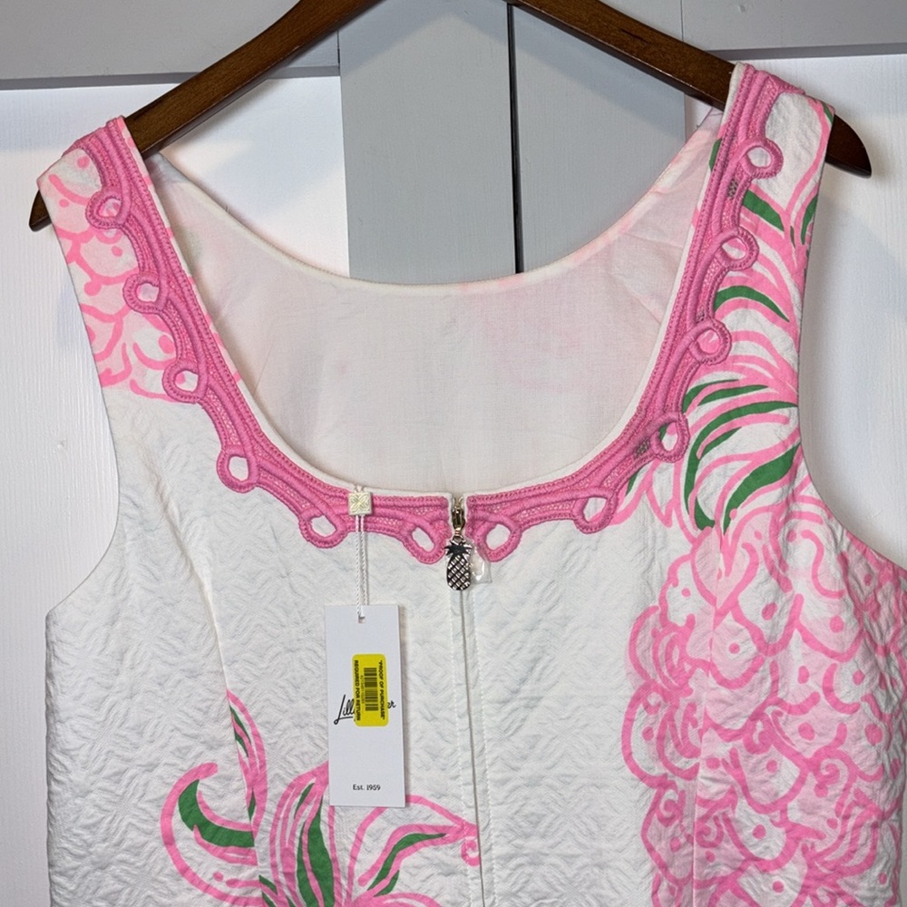 Lilly Pulitzer Marleigh Maxi
Shift Party Like A Pineapple Size 16 NWT - Picture 5 of 16